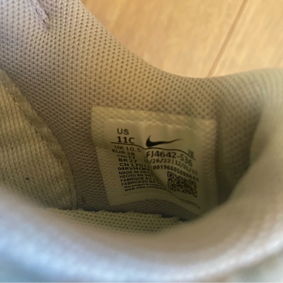 Nike Dunk Low SE PS Shoes ‘Easter’ Size 11c Little Kid - Picture 10 of 12